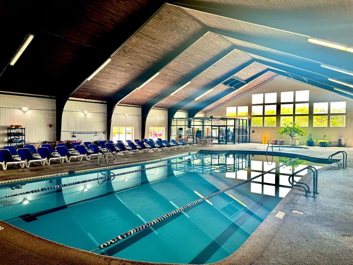 Cape Cod Irish Village - The Emerald Resort Barnstable Eksteriør billede