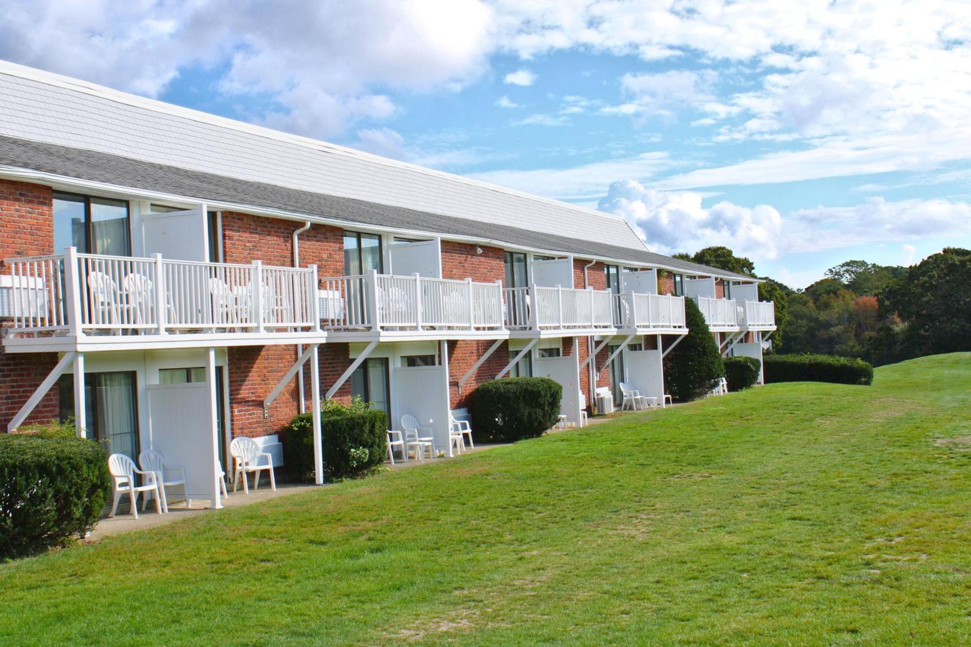 Cape Cod Irish Village - The Emerald Resort Barnstable Eksteriør billede
